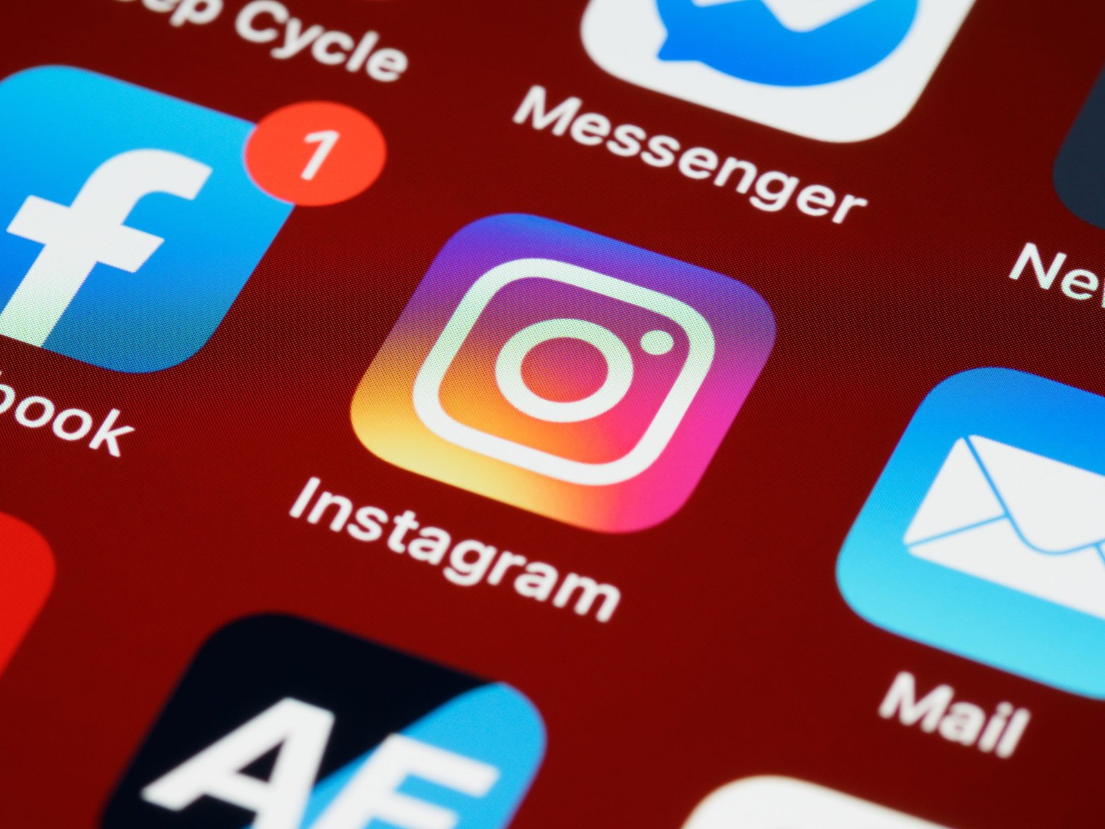 Getting Started with Instagram Ads (Guide)